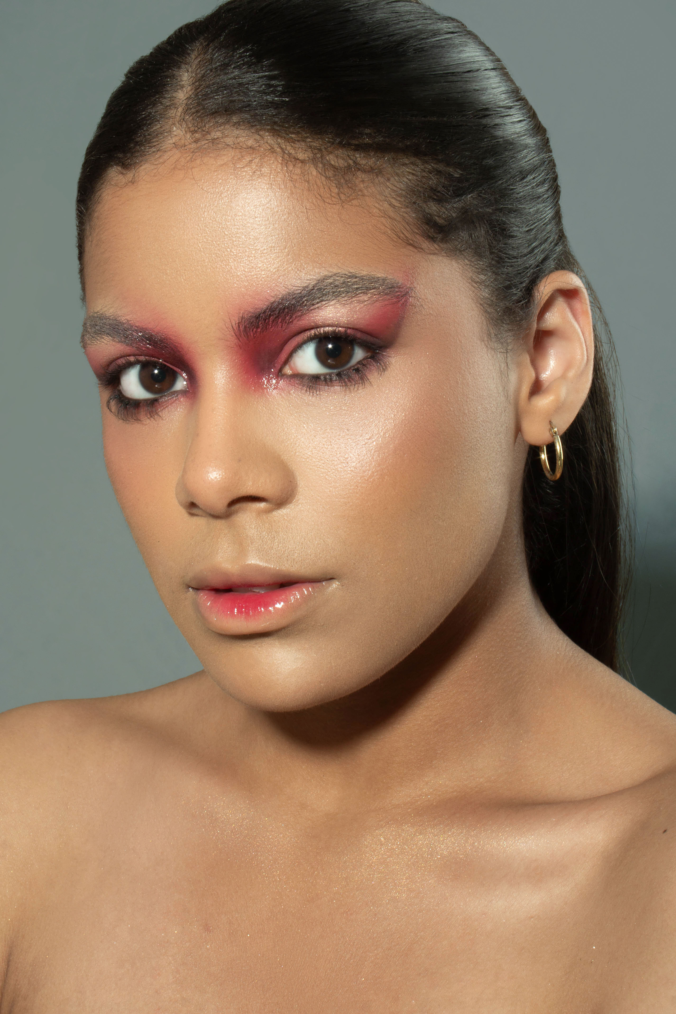 Andrea Aguiar Makeup Editorial Foto Pose Venezuela