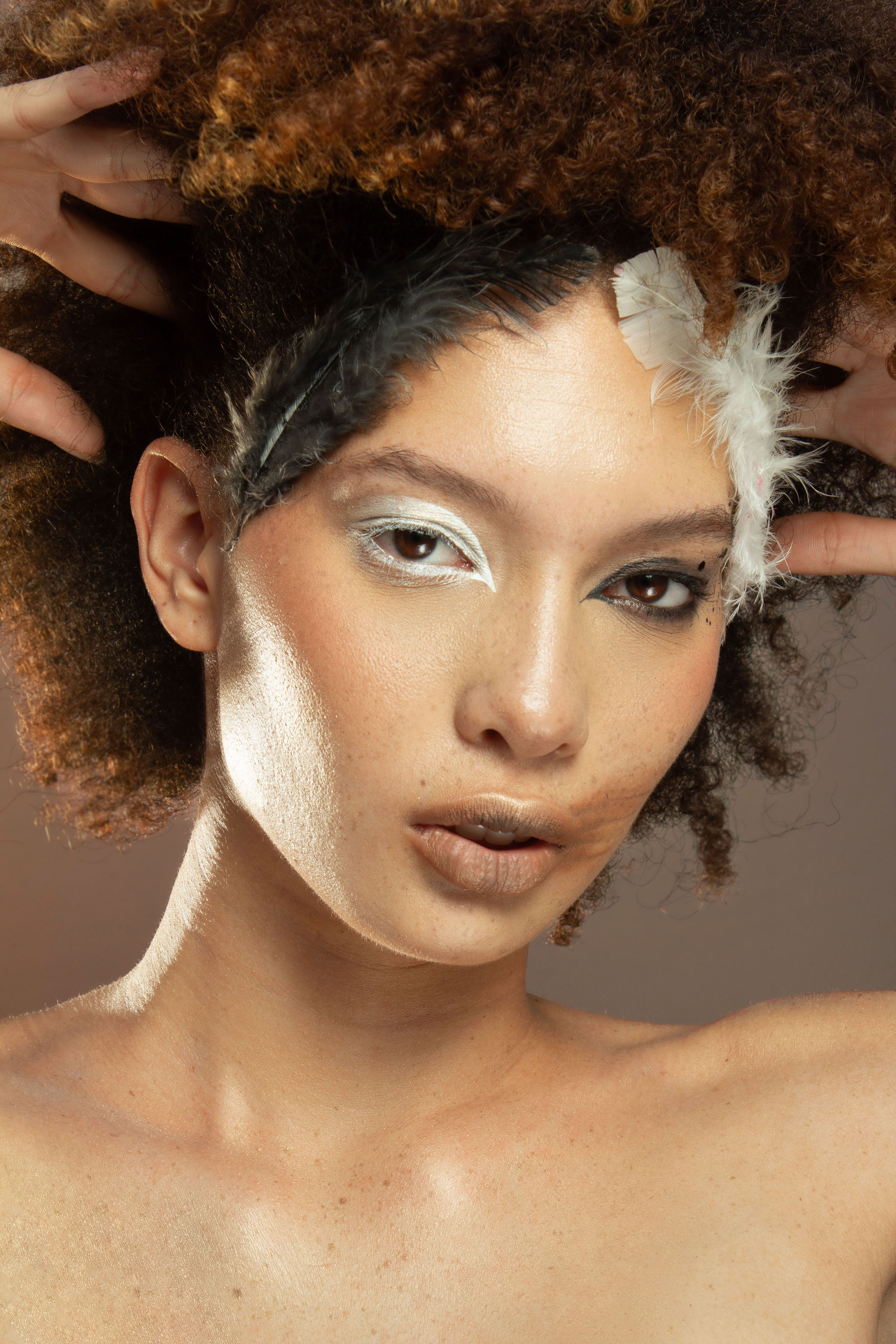 Selina Makeup Editorial Foto Pose Venezuela