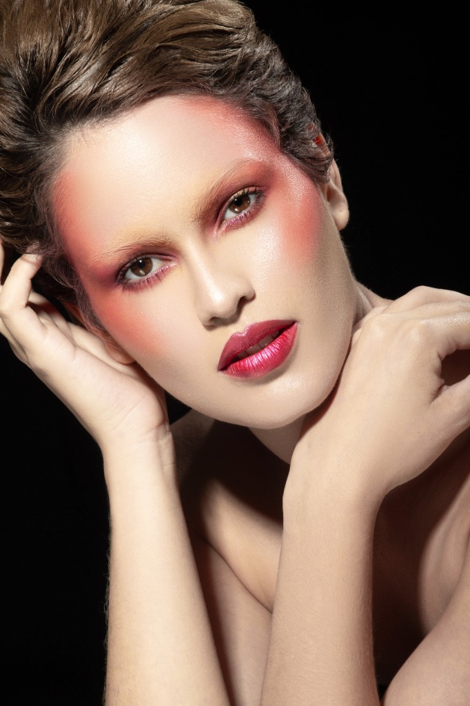 Editorial Beauty de Vanguardia
