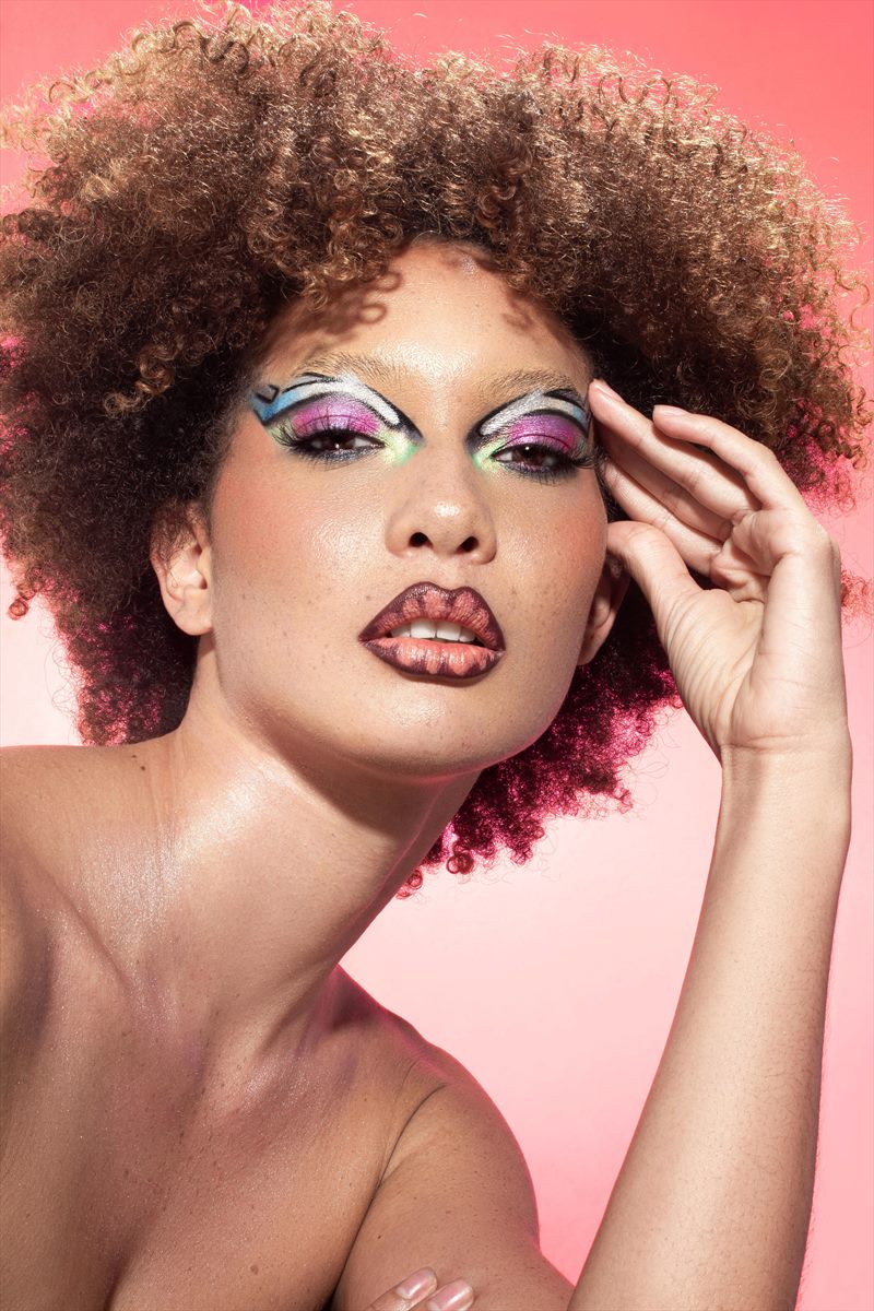 Editorial Lilac Wings